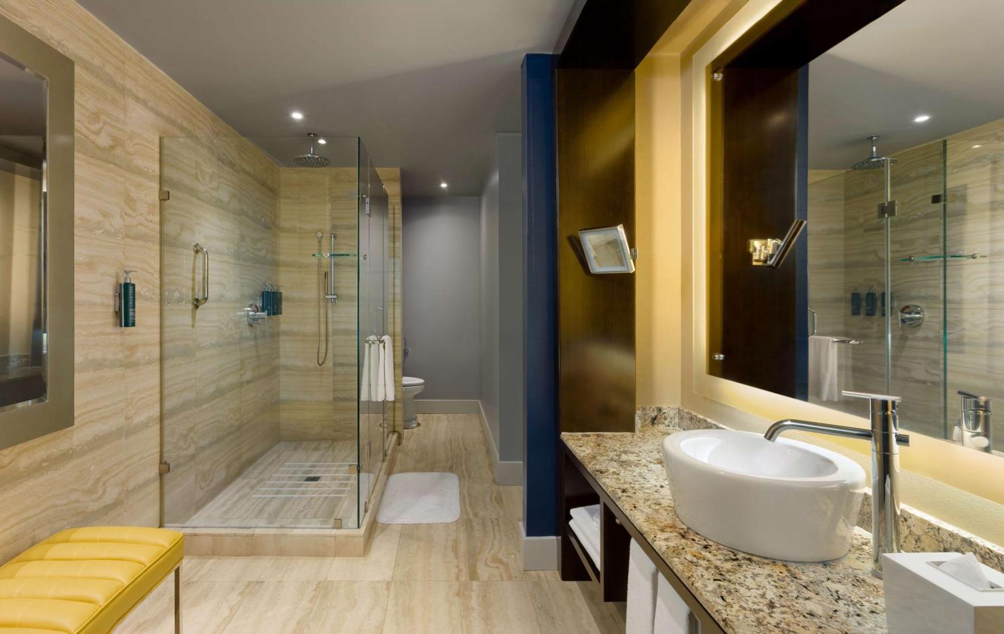 Premium King Room Balcony Ocean View